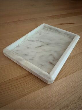 Waterworks Studio White Marble Soap Dish